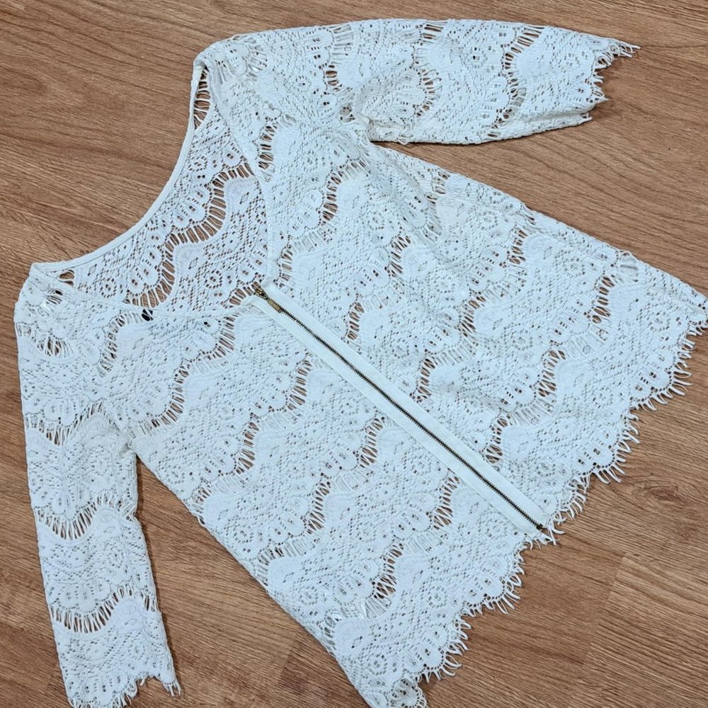 TRF Zara Collection Lace Top EUC Size Medium - Picture 5 of 7